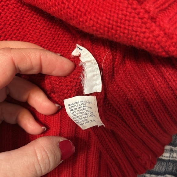 GAP Men’s Red Crew Neck Sweater Size Large - Picture 6 of 6